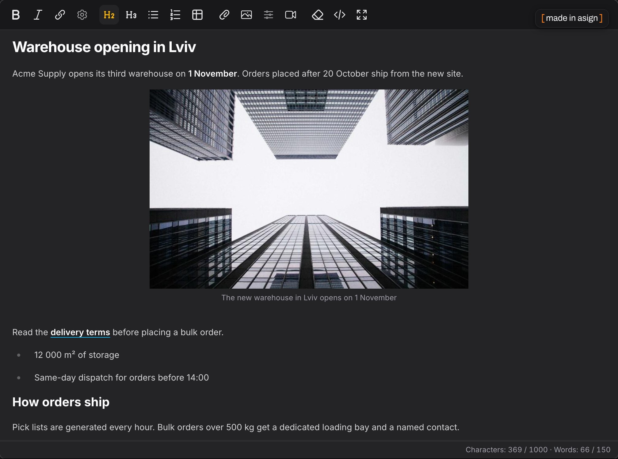 The editor in dark mode