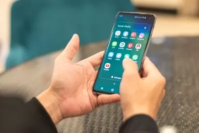 warren-steyer-sanders