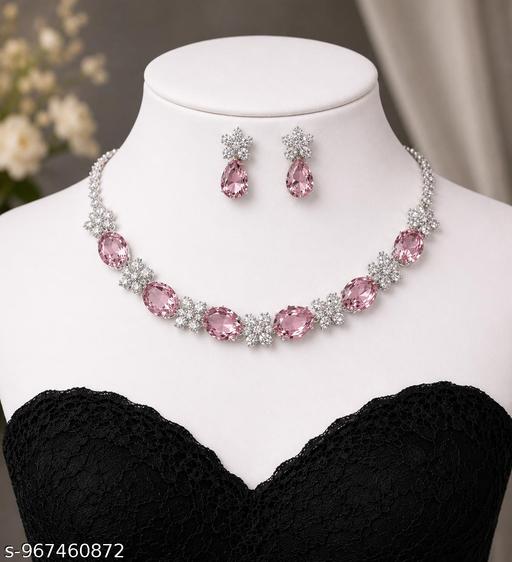 Trending Designer Necklace Set - amamestyle