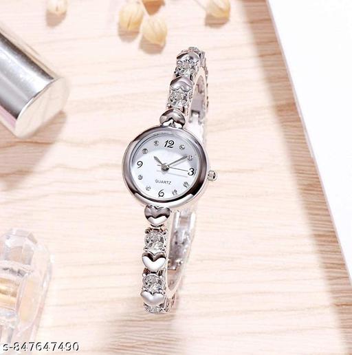 Ladies Fashion Watch Rose Gold Bracelet Chain Watch Stylish Elegant Girls Party Wear Watch-women watch,ladies watch,girls watch,women wrist watch,ladies wrist watch,analogue watch for women,analogue watch for girls,stylish women watch,daily wear women watch,designer ladies watch - Aurafashion