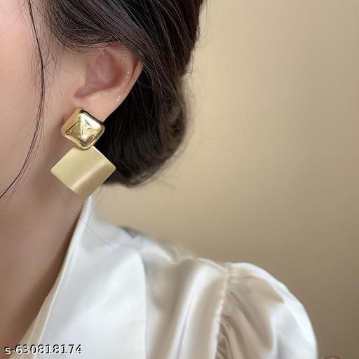 Korean Golden Bold Geometry Earrings | New Western fashionable geometric shaped earring & Studs | stylo earring | Modern Style Fancy & lightweight Accessory. - Aurafashion