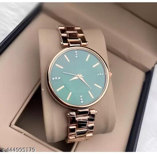 GIRLS AND WOMEN WATCH - Crispix 