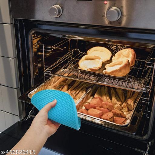 Round Silicone Hot Pot Holder Mat Heat Resistant Disc Pads Kitchen Insulation Anti-Slip Coasters Dining Table Mat ( Multicolor) (pack of 4 piece) - Dropgadgets 