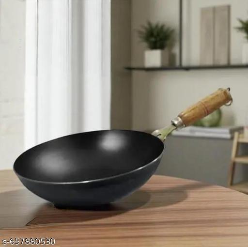 9 Inch Iron Wok wooden handel Heavy Weight Iron wok for Daily Cooking
 - Fluxx Kart