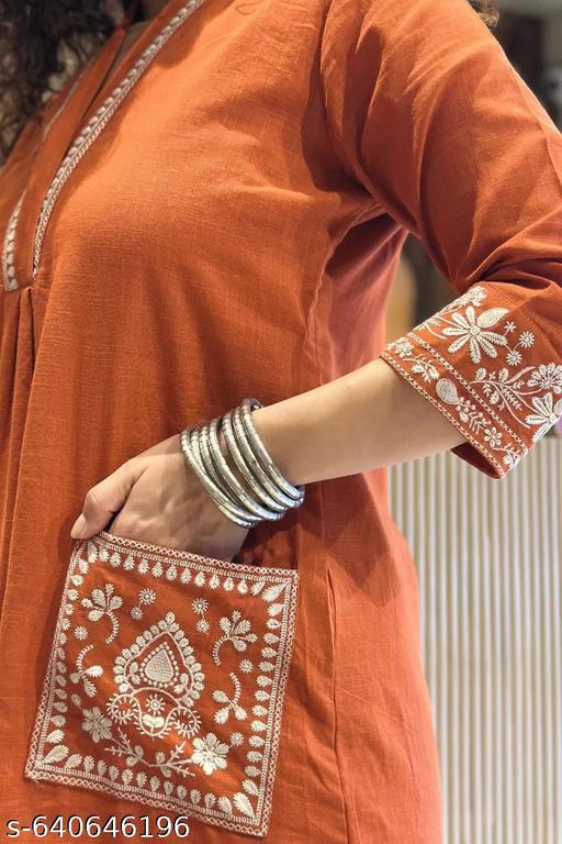 Show Off Rust Embroidered Kurta Set , orange Embroidered Kurta Set - Zarastore