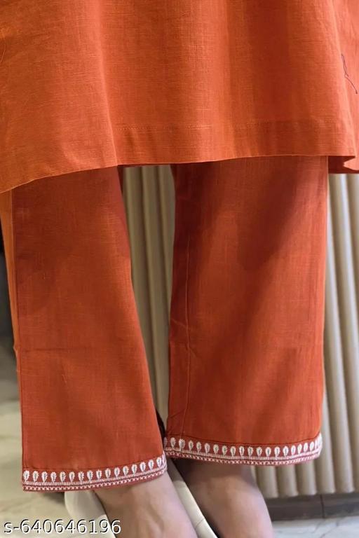 Show Off Rust Embroidered Kurta Set , orange Embroidered Kurta Set - Zarastore