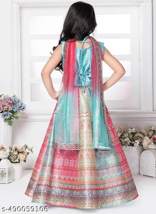 बच्चों का प्रिंटेड मिरर वर्क लहंगा और ब्लाउज के साथ दुपट्टा - roslyncart