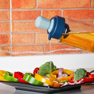 2 in 1 Transparent Oil Dispenser with Silicone Oil Dropper Nozzle (1 Pc / With Brush / 1 Ltr) - KPYARD