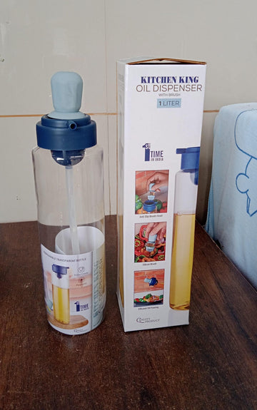 2 in 1 Transparent Oil Dispenser with Silicone Oil Dropper Nozzle (1 Pc / With Brush / 1 Ltr) - KPYARD