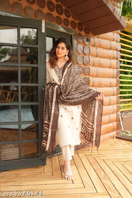 Lyca Noor Embroidered Cotton Kurta Set with Dupatta - Lyca Vogue