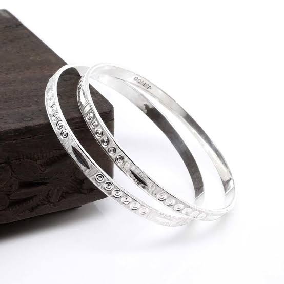     Bangles & Bracelets