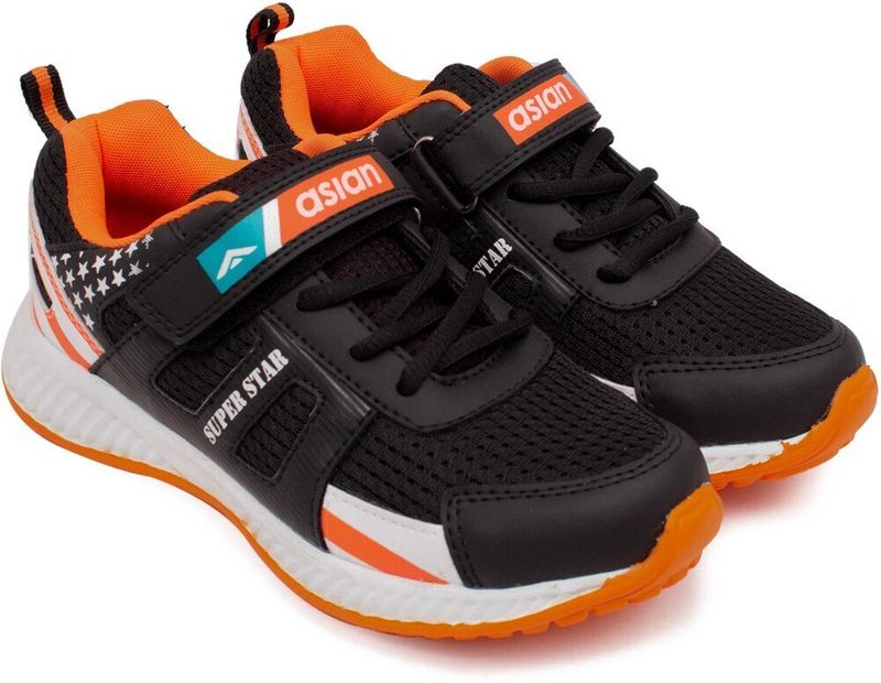 Asian boys lace running shoes - M Y V E L O R A