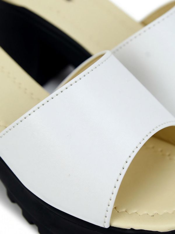 Todhwear women white heels - M Y V E L O R A