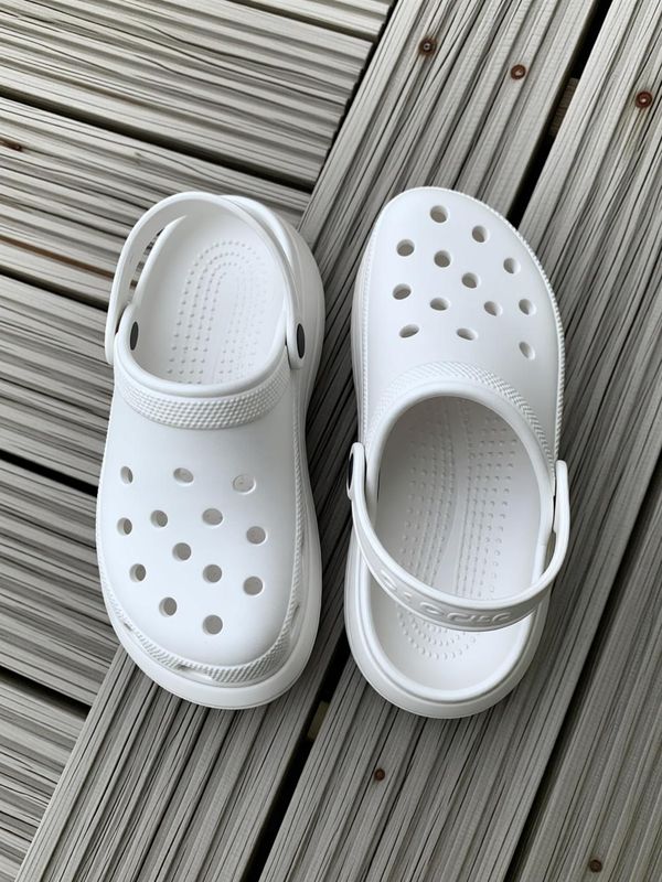 Pennen women grey clogs - M Y V E L O R A
