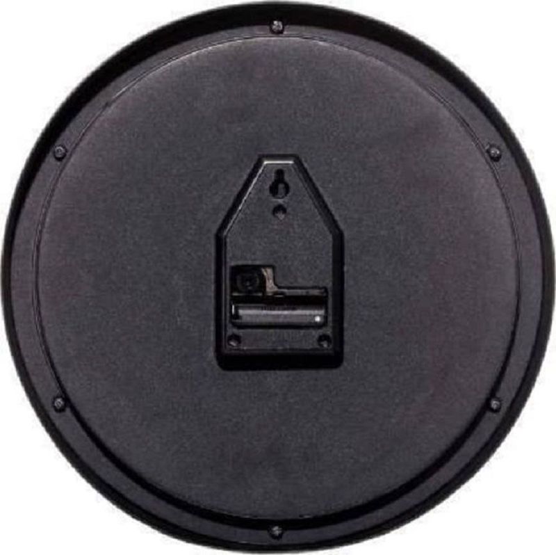 Lakhdathar analog wall clock - M Y V E L O R A