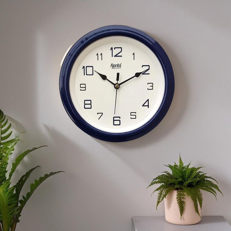 Ajanta analog 25 cm x 25 cm wall clock - M Y V E L O R A