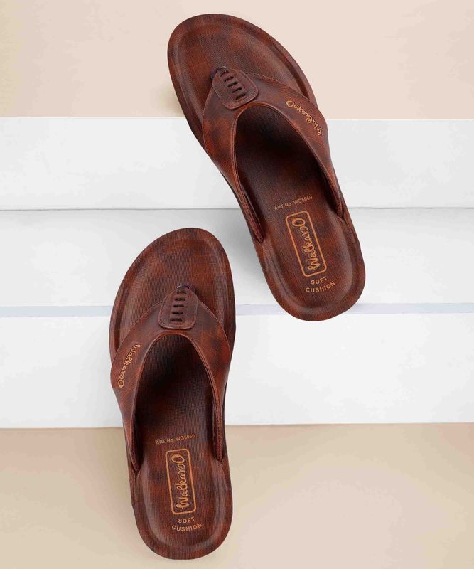 Walkaroo men sandals - M Y V E L O R A