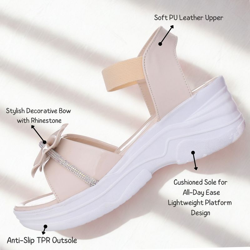 Cst lifestyle girls strap wedges - M Y V E L O R A