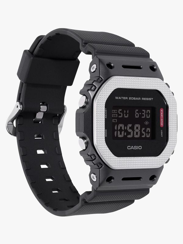 Casio gm-5600bm-1dr g-shock digital watch  - for men - M Y V E L O R A