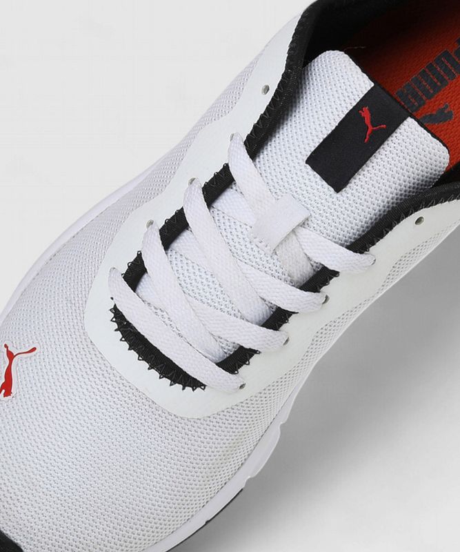Puma hustle v2 idp sneakers for men - M Y V E L O R A