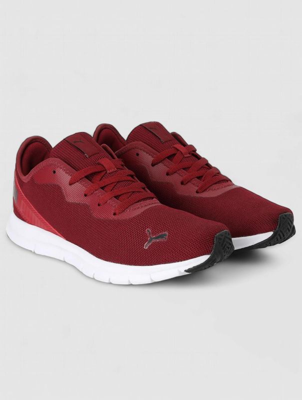 Puma hustle v2 idp sneakers for men - M Y V E L O R A