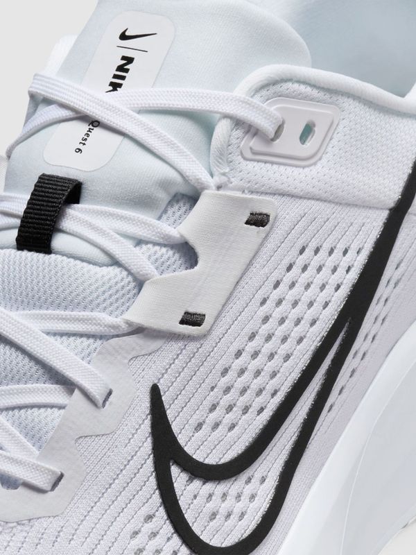 Nike quest 6 running shoes for men - M Y V E L O R A