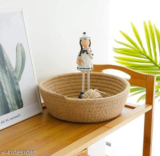 Attractive Bowls - Piktocart