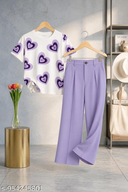 New Trendy Stylish Beautiful Girls 2-piece summer outfit Top & Bottom Sets Co-ord Sets | New Stylish Trendy Partywear T-shirt & Bottom Sets For girl's - EliteAura.Store