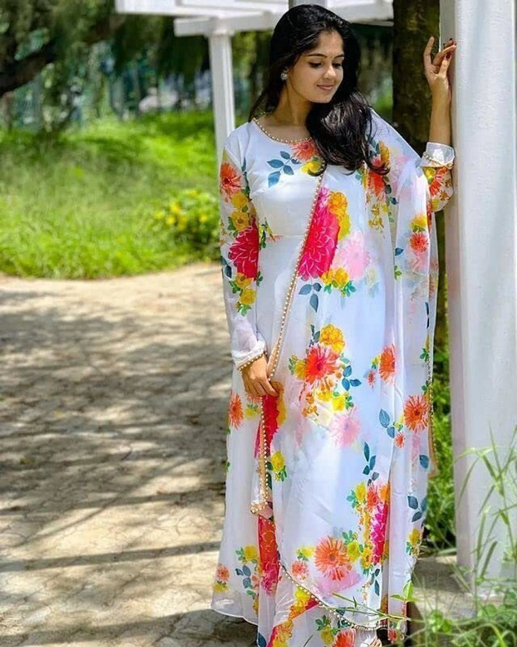 Fashionable Kurtis - Shiva Nandhini 