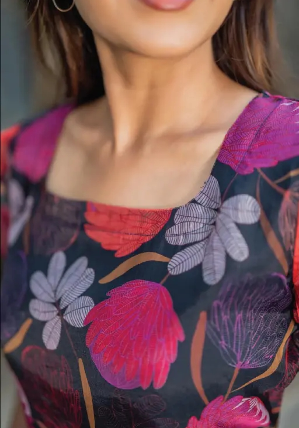 Self Flower Design Organza Flower Design Kurti - Shiva Nandhini 