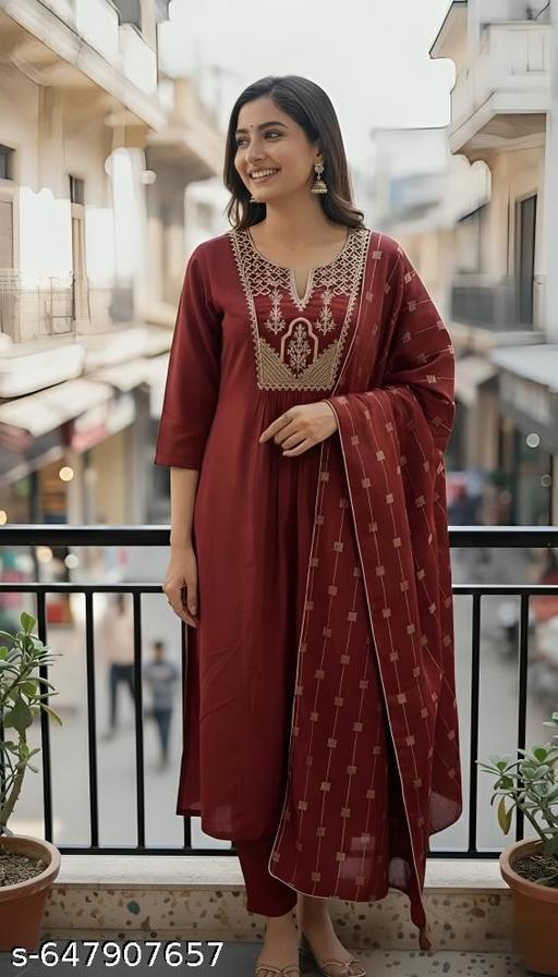 Maroon A-Line Suit Set with Golden Embroidery - WYNAMIX store