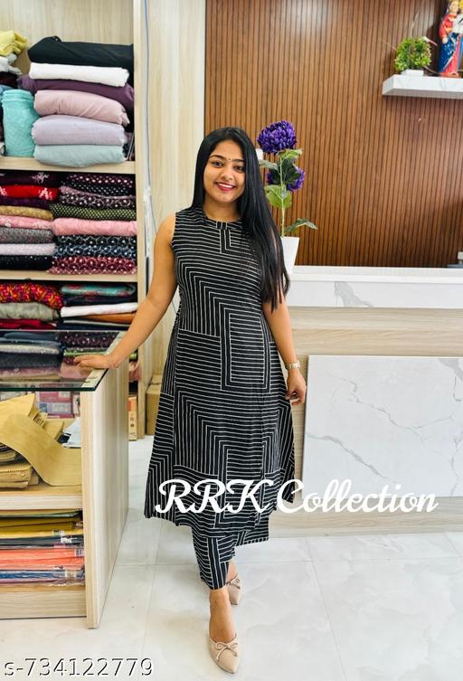 BEAUTIFUL PREMIUM CO-ORDS SET Paired up with premium Black and White Kurta Plazzo - WYNAMIX store