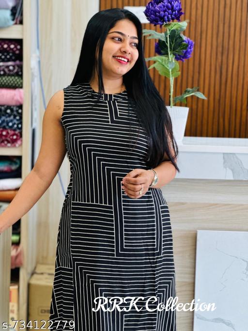 BEAUTIFUL PREMIUM CO-ORDS SET Paired up with premium Black and White Kurta Plazzo - WYNAMIX store