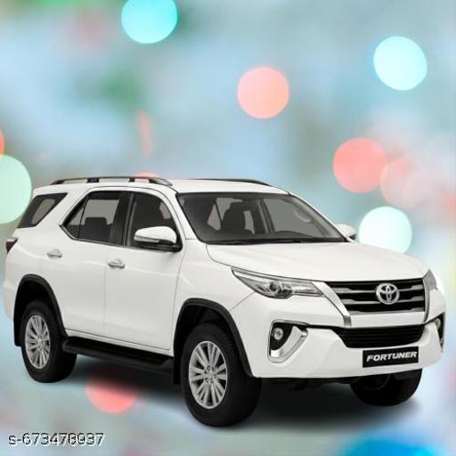 LUCKY’ FASHION Fortune Luxe Mode – Minimal White SUV Elegance & Elevated Lifestyle Expression - WYNAMIX store