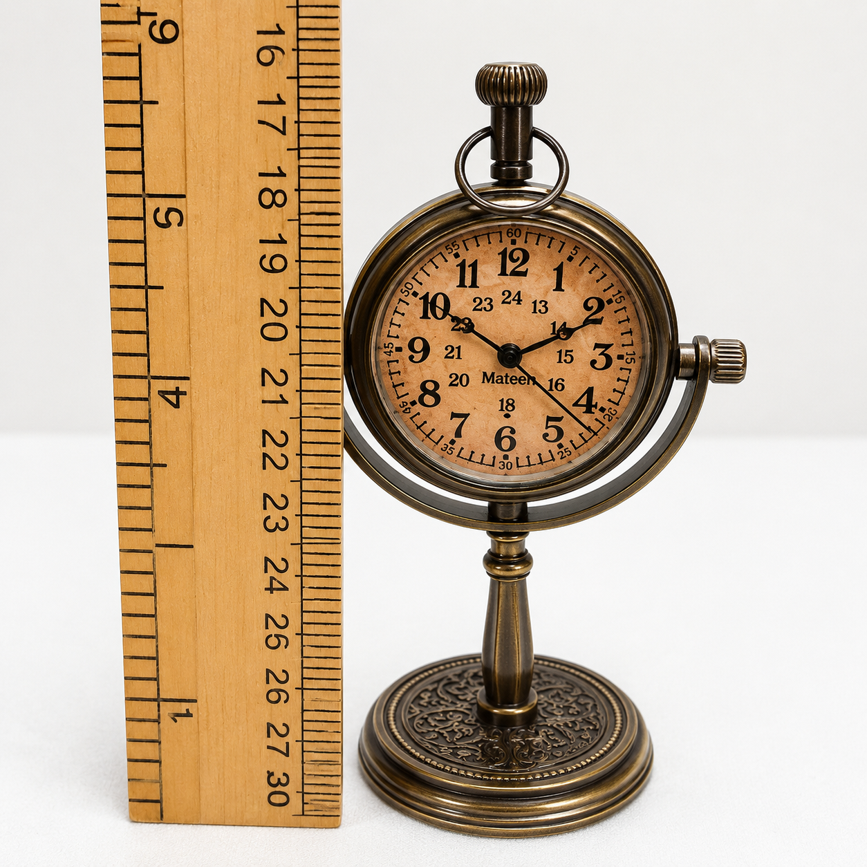 Brass table clock  - WYNAMIX store