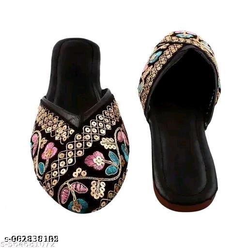 Tending woman  slipper There are many great products and home remedies for your beautiful feet - ZORA